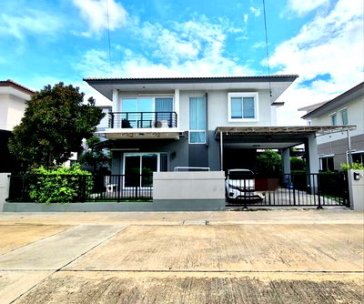 Houses for sale ถนนวัชรพล : FOR SALE  HOUSE PROPERTY  6290000 BAHT.