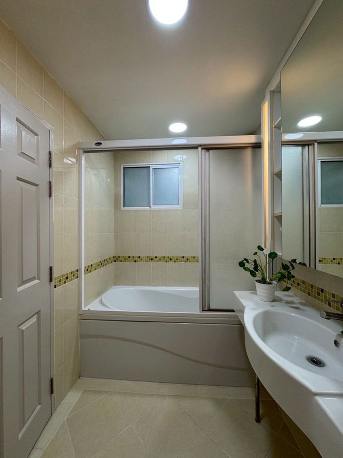 รูป 🏢 ขายคอนโด : Life @ BTS Tha - Phra (ไลฟ์ แอท บีทีเอส ท่าพระ)   รหัสทรัพย์ | 📌 LNP-C10240  - รูปที่ 2/16