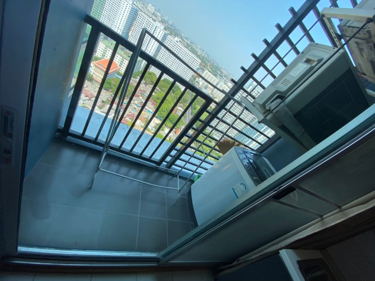 picture Fully furnished The Base sukhumvit77  12,400thb/month Line ID : 2424yusuke - 8/14