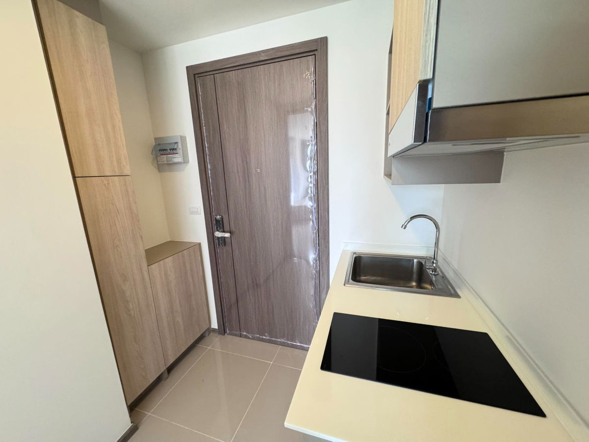 picture BTS Saphan Khwai 650 m. Price  15,000 Baht Condo THE MUVE Pradipat ( Rental ) - 6/14