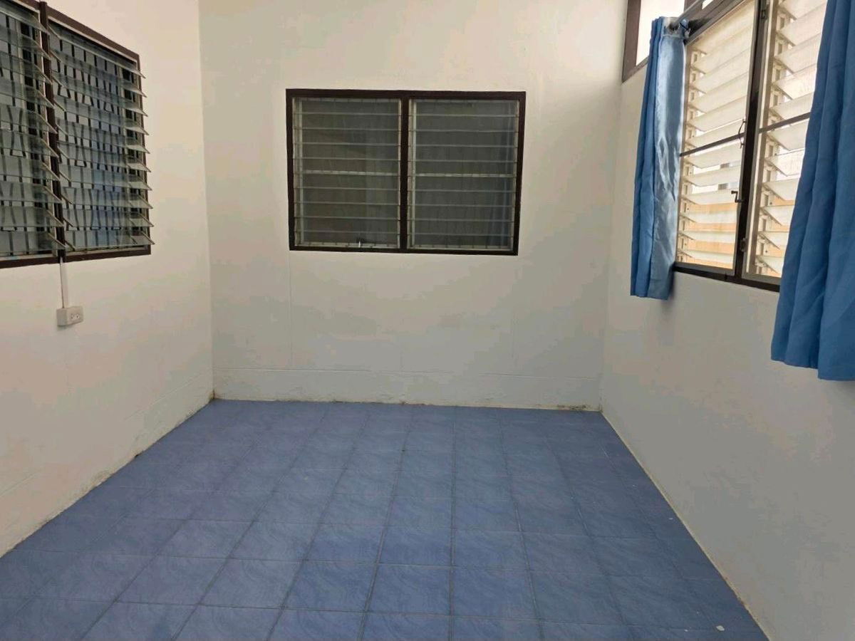 รูป ✨บ้านเดี่ยวชั้นเดียวให้เช่า ซอยโชคชัย 4 แยก 36 4 ห้องนอน 2 ห้องน้ำ 1 ห้องเก็บของ แอร์ 2 ตัว ทำเลเยี่ยม ย่านพักอาศัยคุณภาพ - รูปที่ 8/9
