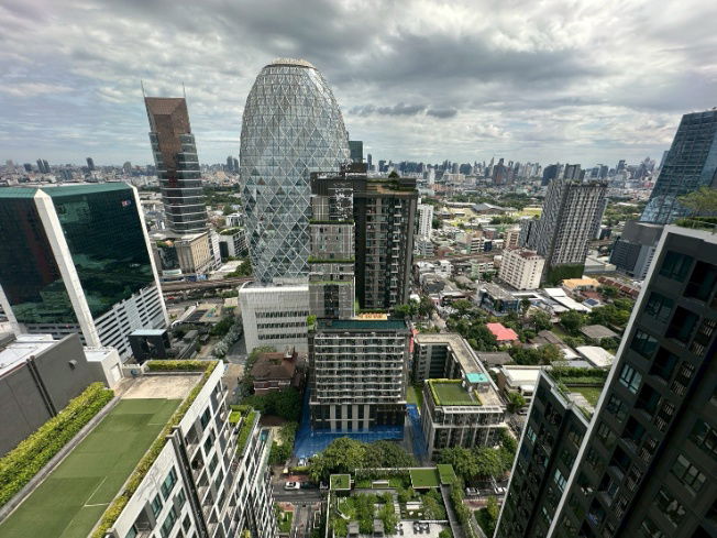 picture ð For Sale: Nue Evo Ari Condominium ð 2 Bedrooms / 2 Bathrooms - 12/62