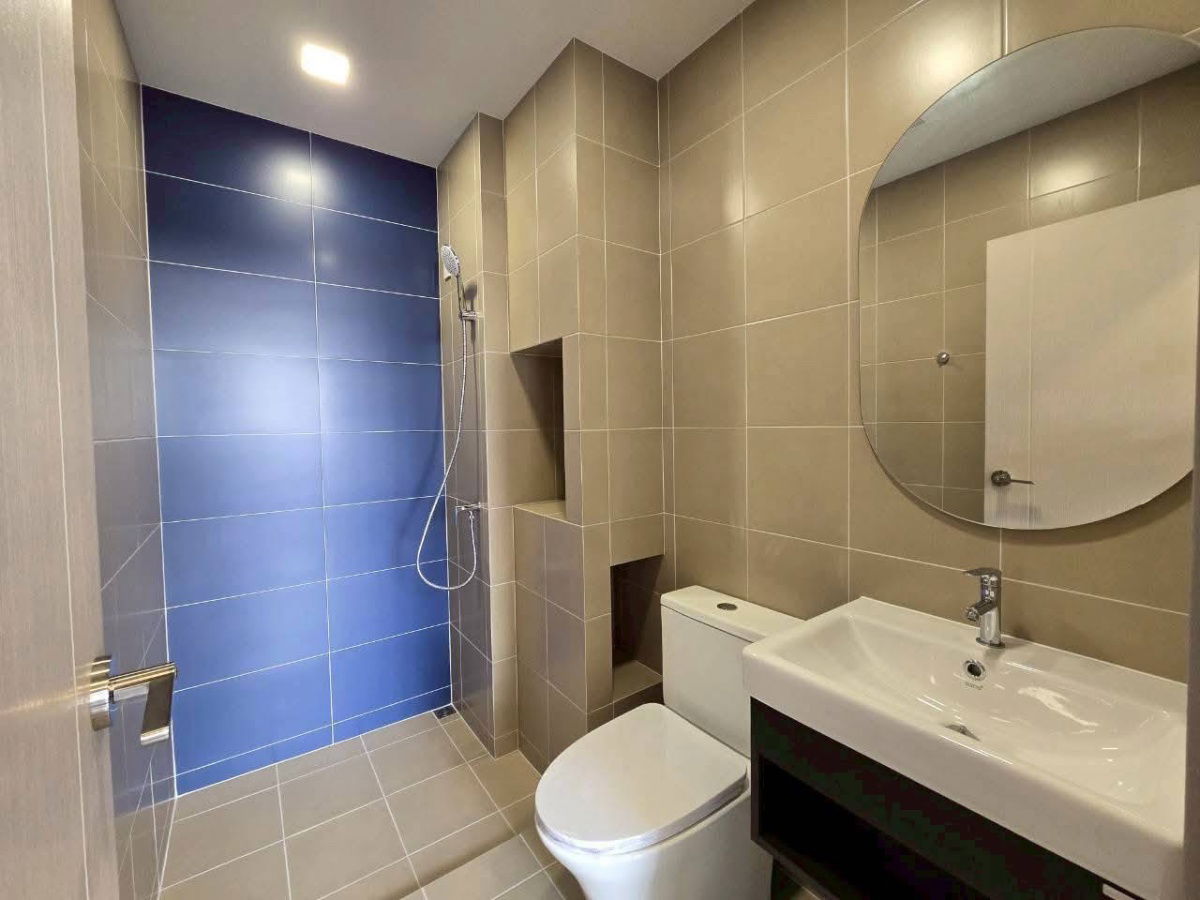 picture PLUM CONDO NEW WEST for rent ✨ Fully furnished - 9/10