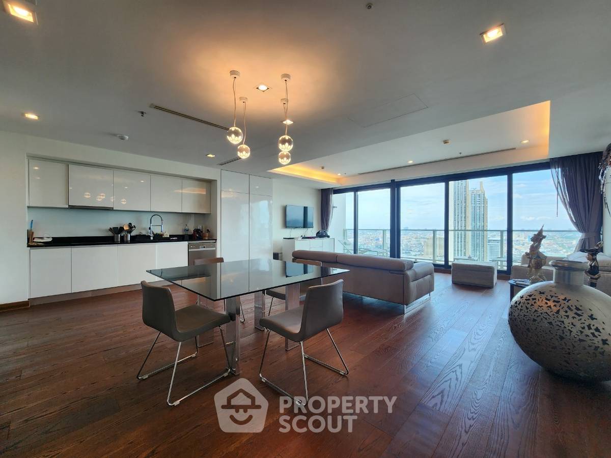 picture 2-BR Condo at The River Condominium near BTS Saphan Taksin (ID 1910274) - 8/15