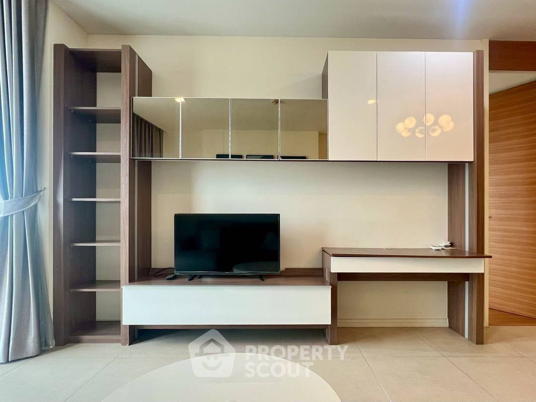 รูป คอนโด 1-ห้องนอน ที่ เดอะ ริเวอร์ คอนโดมิเนียม ใกล้ BTS สะพานตากสิน (ID 2384750) - รูปที่ 5/18