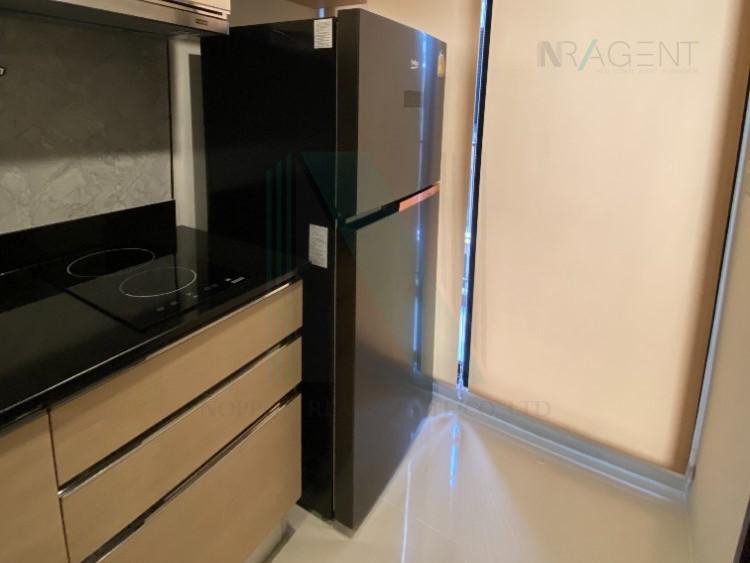 picture For Rent Condo THE SHADE SATHON 1 Building A, Floor 8,1 bed room, Room size 32.00 sqm - 6/8