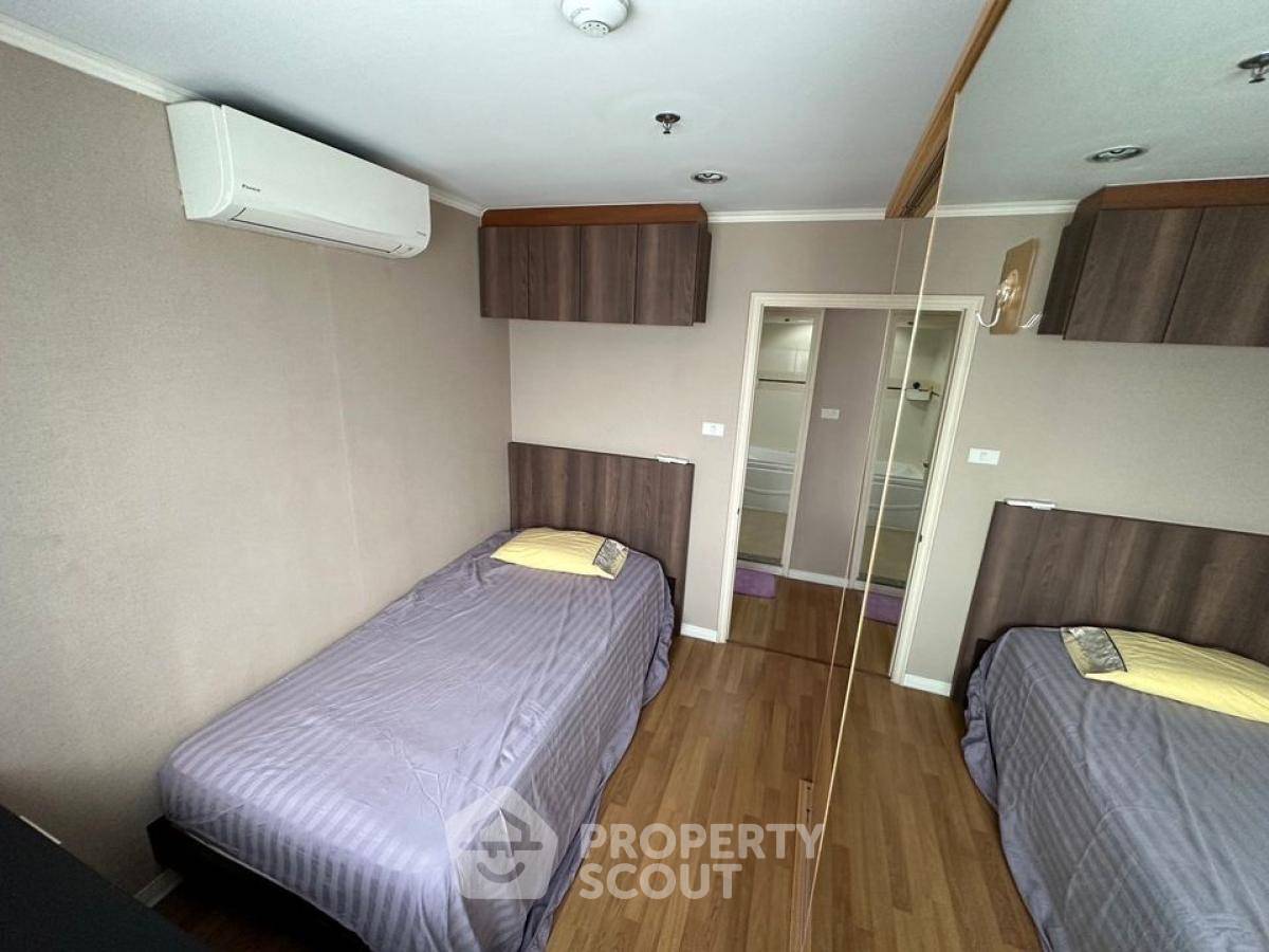 picture 2-BR Condo at Lumpini Place Pinklao 2 near MRT Bang Yi Khan (ID 2384636) - 9/16