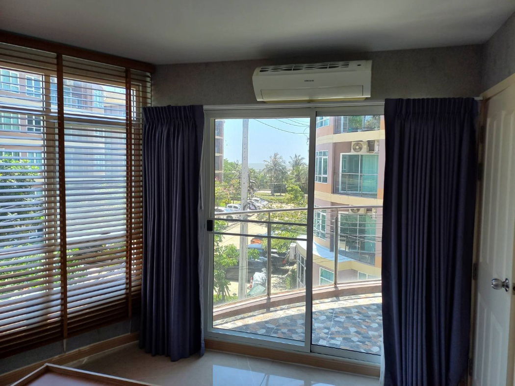 picture The Miami Bangpu for rent the best price. - 6/10