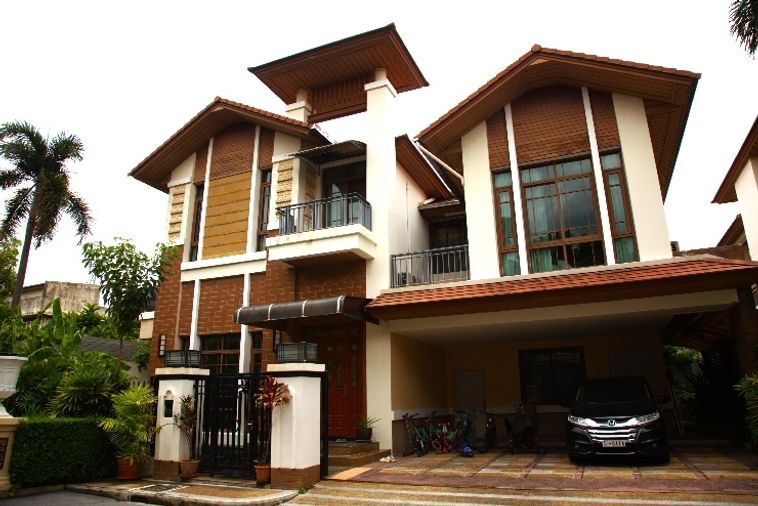 ขายบ้านหรูสุขุมวิทพร้อมผู้เช่า รับค่าเช่าเดือนละ 2 แสน อีก 4 ปี!