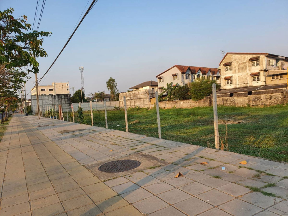 รูป เช่า ที่ดินเปล่า 2 ไร่ 2 งาน 80 ตารางวา ระยะยาว 25 ปี ติดถนน พุทธมณฑลสาย 3 ใกล้โฮมโปร เพชรเกษม และบิ๊กซี เอ็กซ์ตร้า เพชรเกษม 2 ทำเลดี ใกล้สถานีรถไฟฟ้า  - รูปที่ 3/9