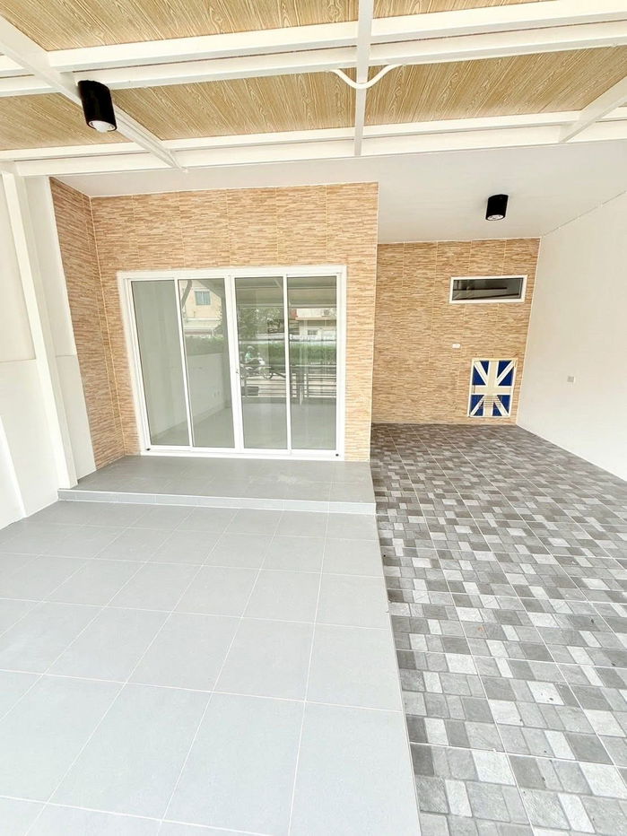 รูป 🏡✨ ให้เช่าทาวน์โฮม “ทำใหม่ทั้งหลัง” เดอะคอนเนค 22 รามอินทรา‑มีนบุรี 3 ห้องนอน 2 ห้องน้ำ ทำเลดี เดินทางสะดวก ใกล้รถไฟฟ้าสีชมพู สถานีมีนบุรี - รูปที่ 2/20