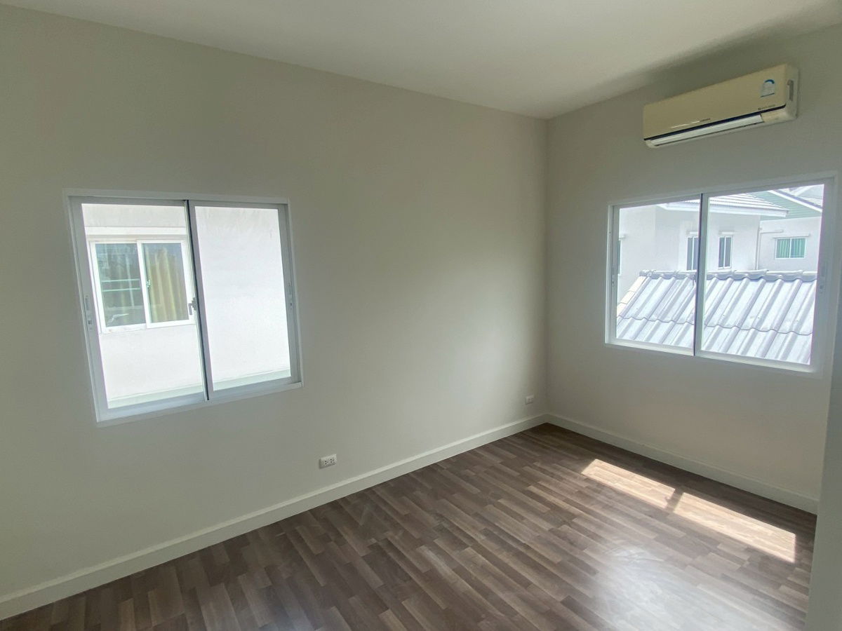 รูป JK2 6240274 : อิคอนเนเจอร์ พระราม 2-เทียนทะเล - รูปที่ 10/17