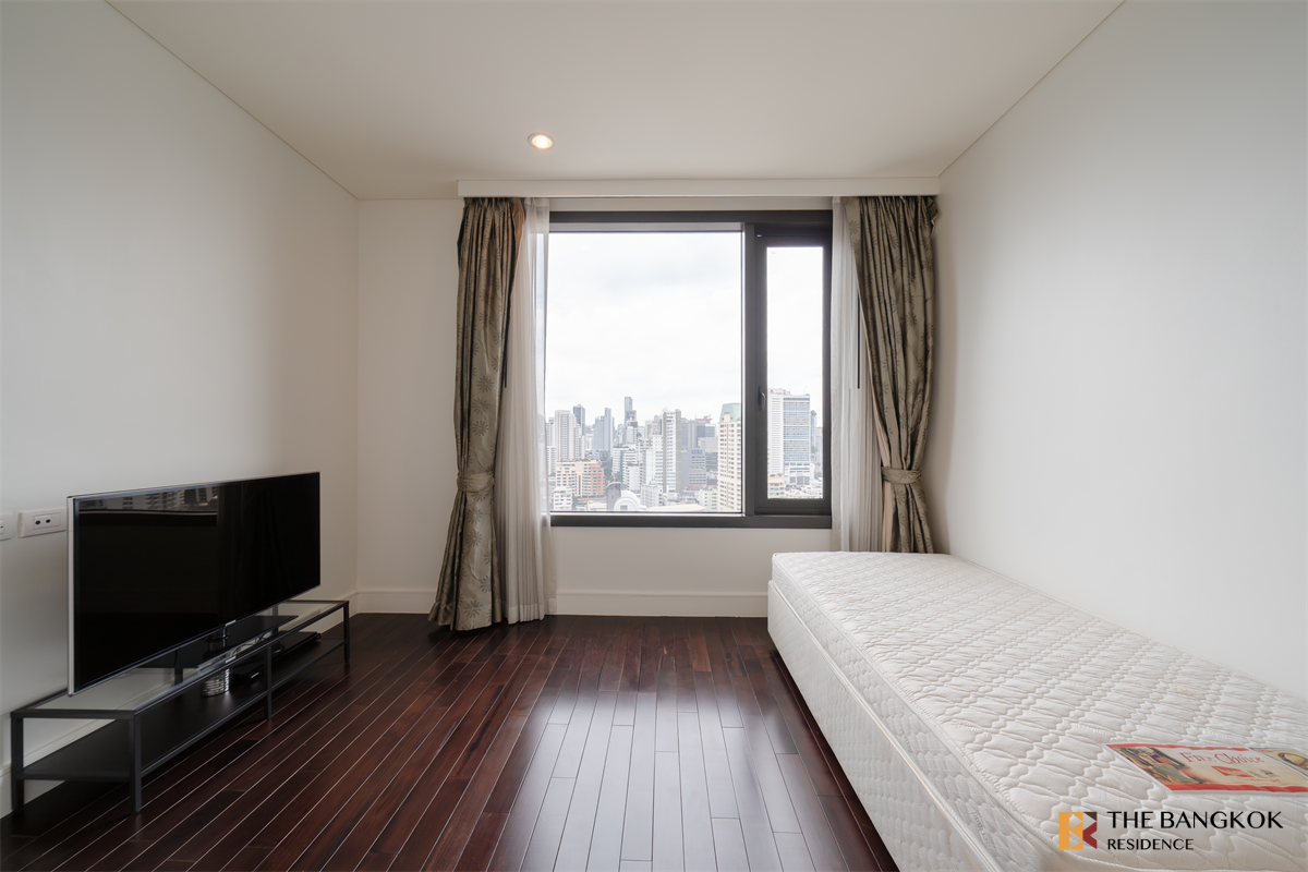 รูป อกัสตัน สุขุมวิท 22  คอนโด Luxury ราคาพิเศษ - รูปที่ 1/10