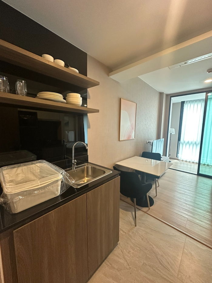 รูป  LLOYD Soonvijai - Thonglor ห้องสวย ราคาดี สอบถามเพิ่มเติมได้ที่ Line @condorental - รูปที่ 6/10