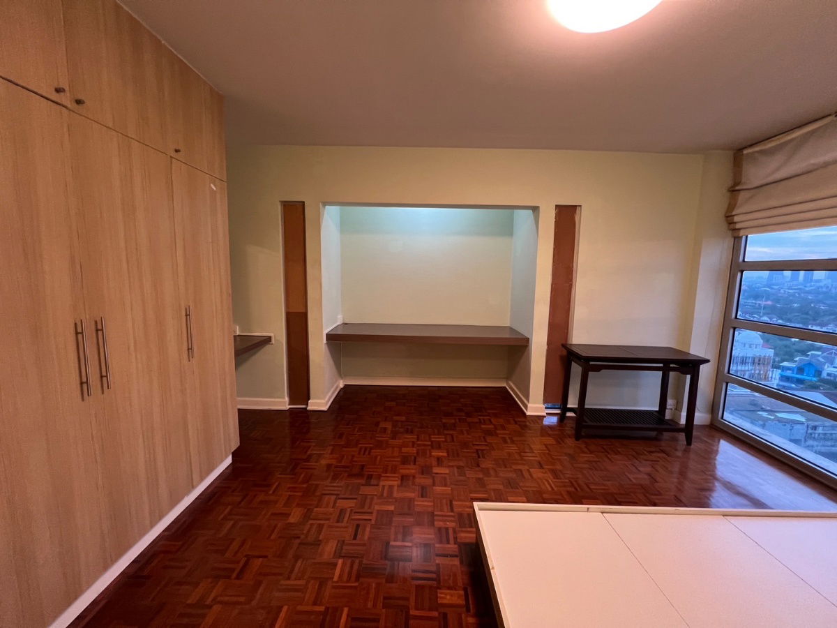 picture Riviera Up Condominium Riviera Up Condominium - 2/9