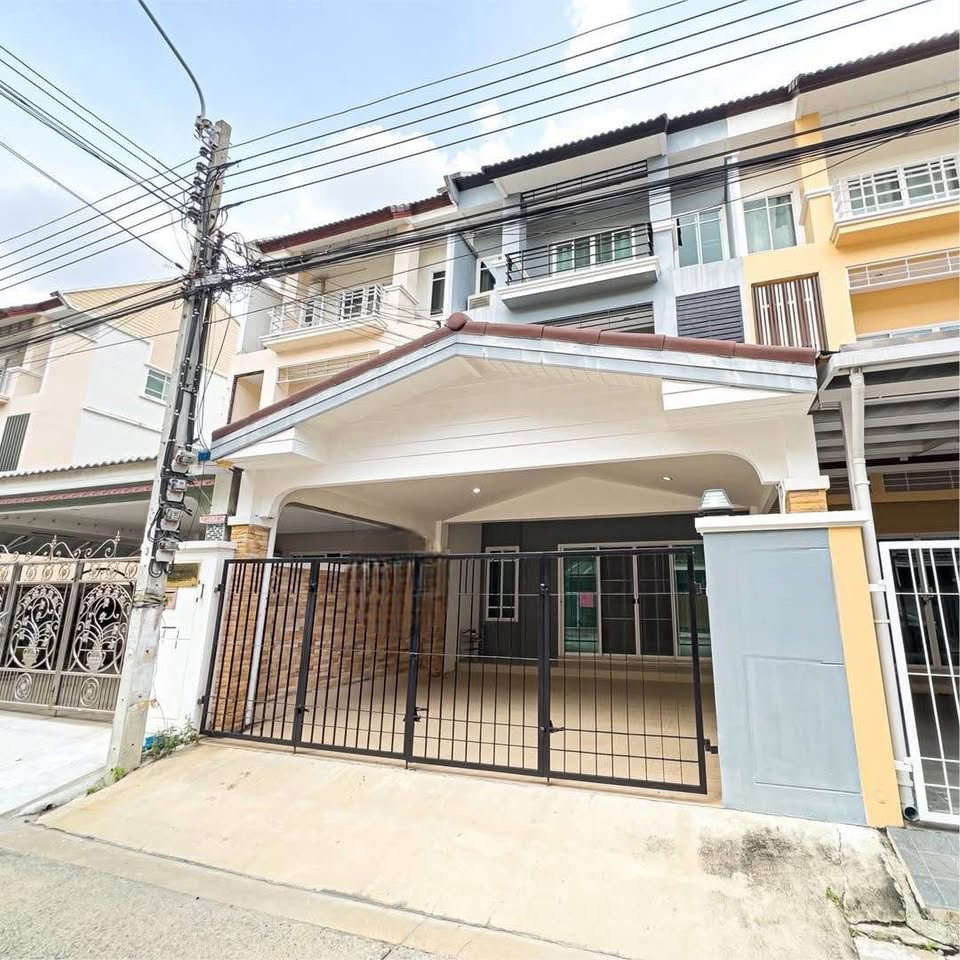 ให้เช่าทาวน์โฮม ศรีนครินทร์ หมู่บ้าน หมู่บ้านธนาภิรมย์ ศรีนครินทร์-วงแหวน ( SPSEVE1384 )