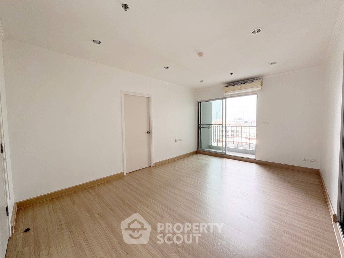 picture 1-BR Condo at Motif Condo Wongwian Yai-Talat Phlu near BTS Pho Nimit (ID 2375390) - 2/8