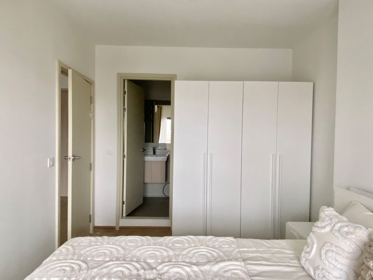 picture Life Rama 4 - Asoke Brand New 1Bed with King bed High Floor Take Clear View - 3/12