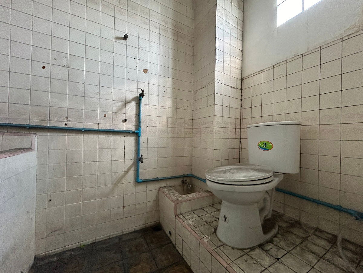 รูป AV 2133 : นอกโครงการสมุทรปราการ - รูปที่ 10/23