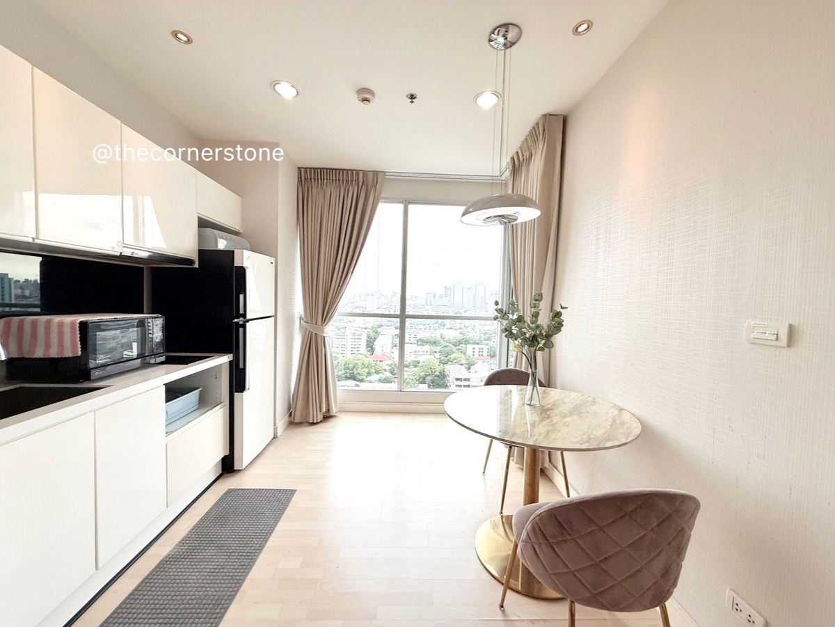 picture For Rent " 𝐑𝐡𝐲𝐭𝐡𝐦 𝐑𝐚𝐭𝐜𝐡𝐚𝐝𝐚 " Size 46 Sq.m. Floor 18  Near : MRT-Ratchadapisek - 6/13