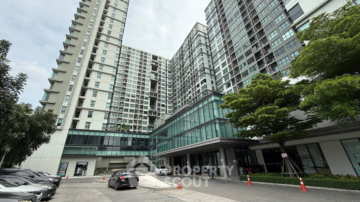 picture 1-BR Condo at The Base Chaengwattana in Khlong Kluea (ID 2383975) - 10/10