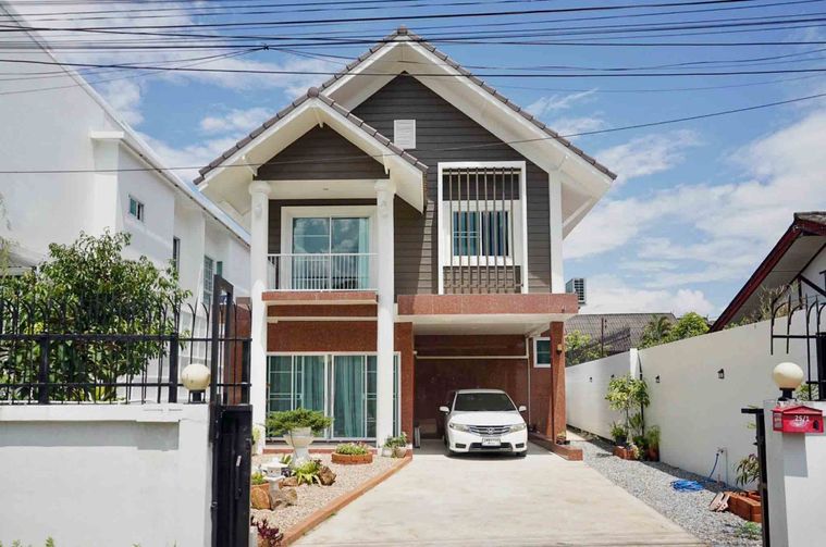 🏡 บ้านปรับปรุงใหม่ให้เช่า พร้อมเข้าอยู่ สันผีเสื้อ ใกล้โรงเรียน NIS เชียงใหม่