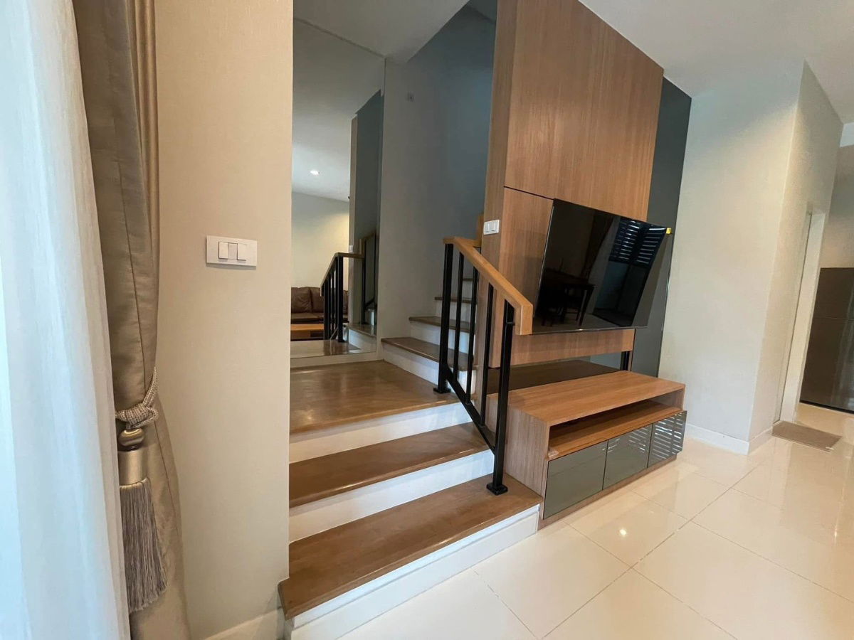 รูป 📣📣 ปล่อยเช่า !! ทาวน์โฮม 3 ชั้น | โครงการ บ้านกลางเมือง วัชรพล (ถนนสุขาภิบาล 5) 3 ห้องนอน 3 ห้องน้ำ | แอร์ครบทุกห้อง + พื้นที่ซักล้างหลังบ้าน - รูปที่ 6/20