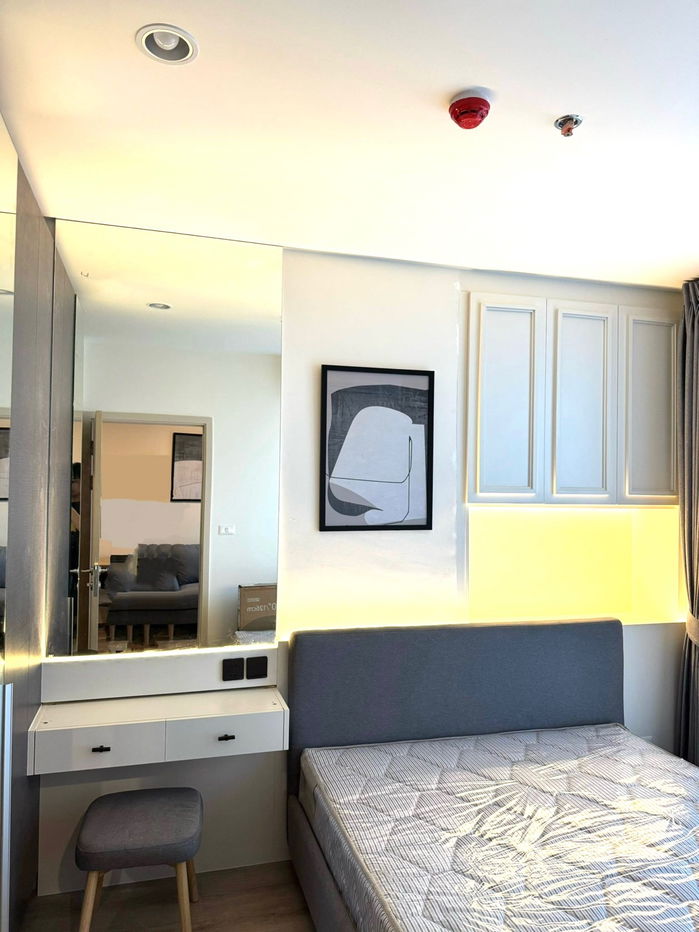 picture Ready to move in " 𝐍𝐮𝐞 𝐃𝐢𝐬𝐭𝐫𝐢𝐜𝐭 𝐑𝟗 " Fl. 14 Tower R (Corner room) Near : MRT-Rama 9 , G Tower - 1/10