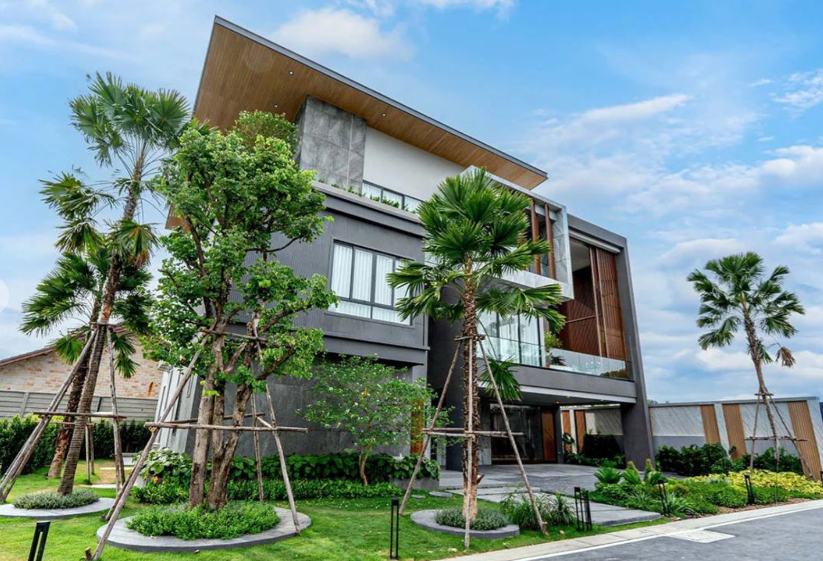 รูป 🌴 โอบล้อมด้วยวิวเนินเขาอันเป็นเอกลักษณ์ของพัทยา — ให้ทุกวันคือการพักผ่อนอย่างแท้จริง 💫 📞 093-1681685 | 065-5639565 💚 LINE: @whitesand - รูปที่ 3/14