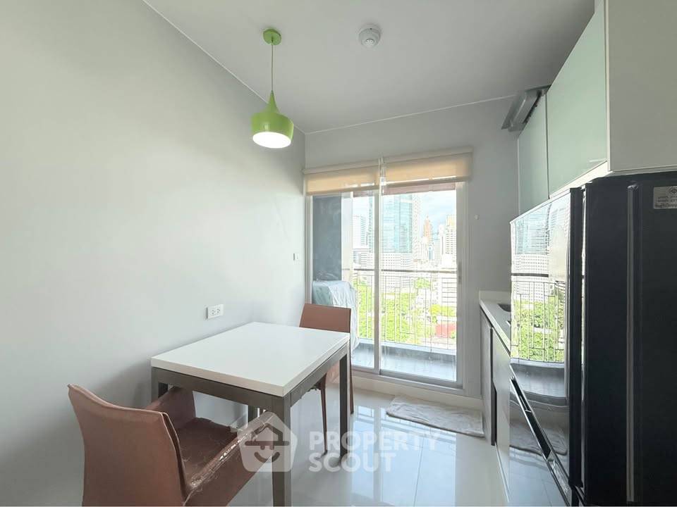 รูป คอนโด 1-ห้องนอน ที่ เซ็นทริค สาทร-เซนต์หลุยส์ ใกล้ BTS เซนต์หลุยส์ (ID 2382820) - รูปที่ 9/10