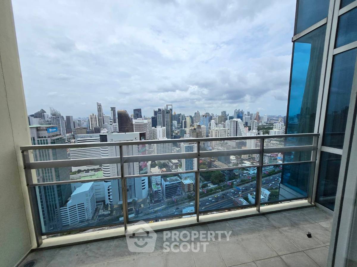 picture 3-BR Condo at Athenee Residence near BTS Phloen Chit (ID 2381787) - 9/9