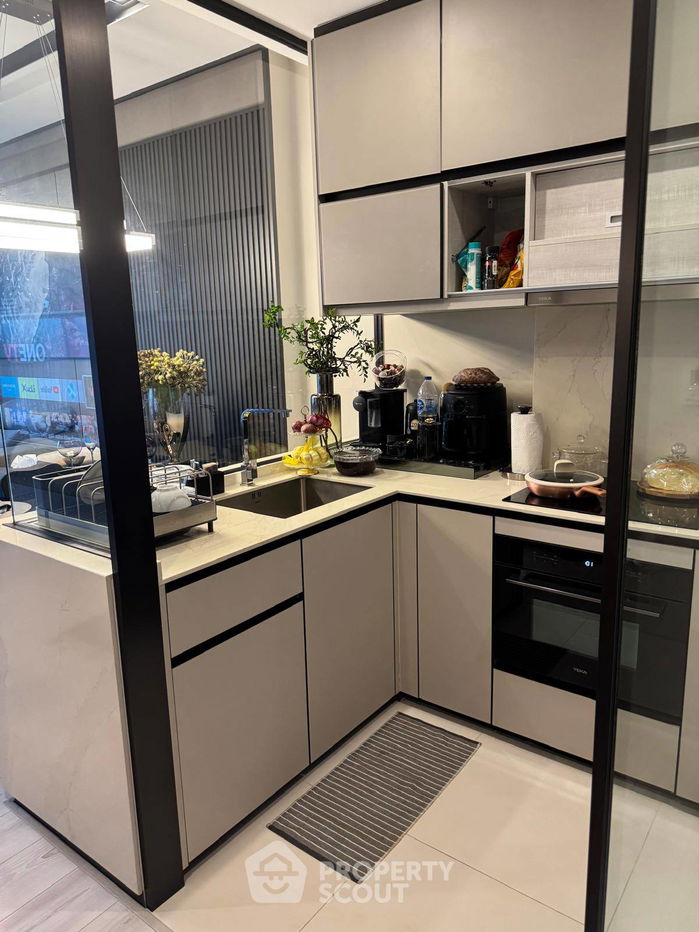 รูป คอนโด 2-ห้องนอน ที่ เดอะ รูม พญาไท ใกล้ ARL ราชปรารภ (ID 2382562) - รูปที่ 8/18