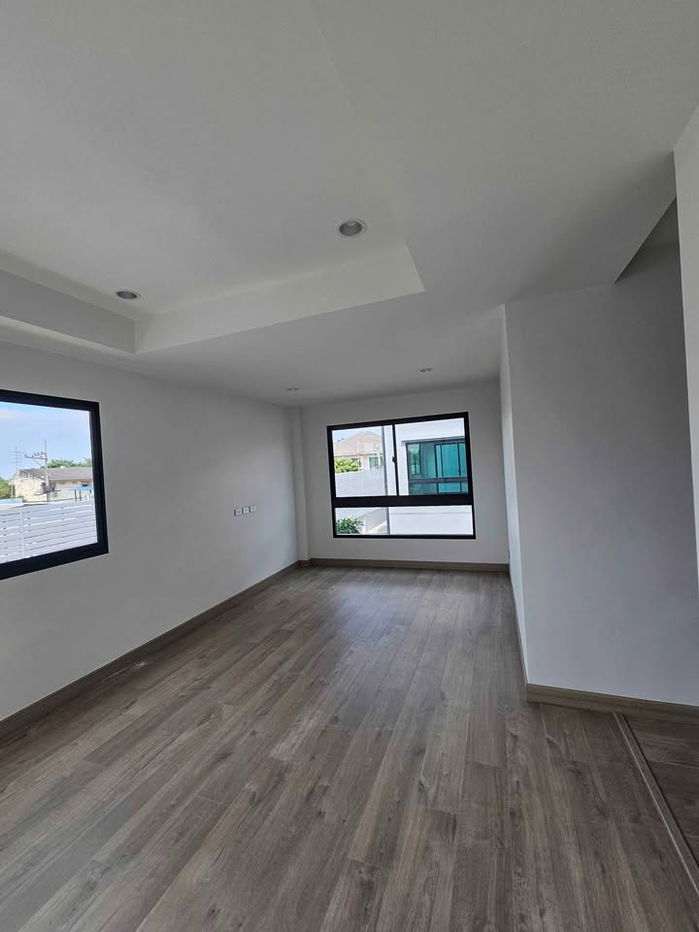 รูป HR2941ให้เช่าบ้านแฝด 3 ชั้น หมู่บ้านศุภาลัย เอเลแกนซ์ พหลโยธิน 50 เหมาะทำโฮมออฟฟิศหรืออยู่อาศัย - รูปที่ 19/24