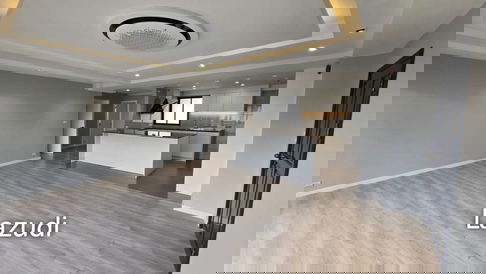 2 Bed 2 Bath 104 SQ.M Baan Sathorn Condominium