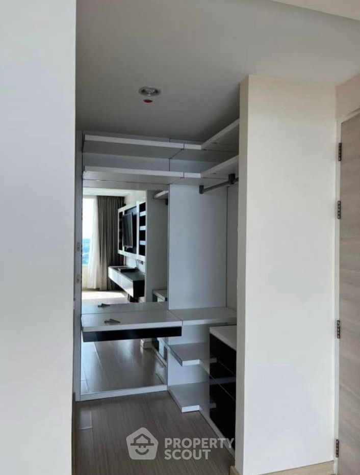 picture 2-BR Condo at Watermark Chaophraya near BTS Krung Thon Buri (ID 2380785) - 8/13