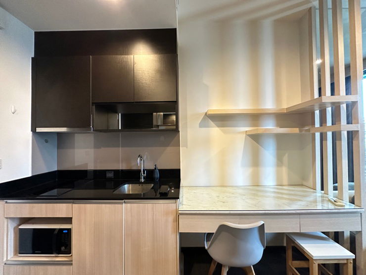 รูป   1-Bedroom Condo at Edge Sukhumvit 23 |  Prime Location! 🚇 Just 5 Minutes from Sukhumvit MRT Station | Ready to Move In!  Unblock view  - รูปที่ 8/10