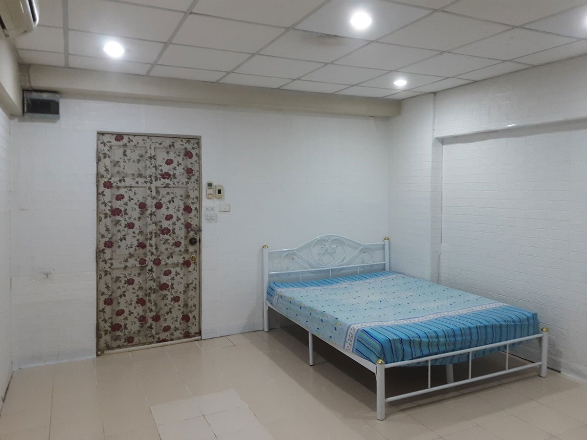 รูป คอนโดติด MRT และรถไฟฟ้าสายสีเหลือง สถานีลาดพร้าว ให้เช่า  - รูปที่ 2/4