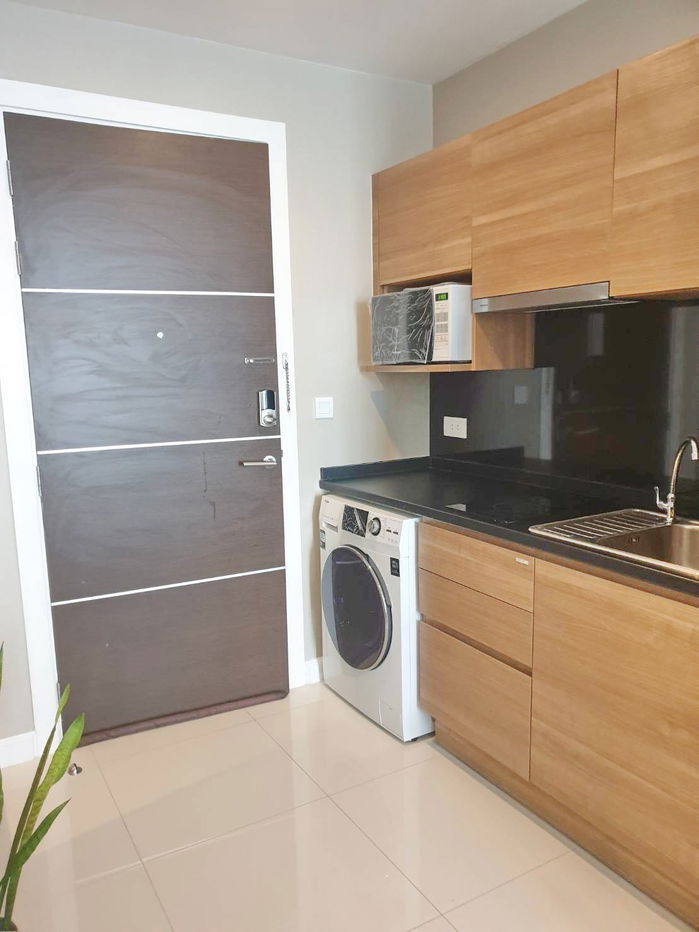 picture For rent Studio, 38th Fl, The Metropolis Samrong, close to BTS & MRT Samrong  - 12/22