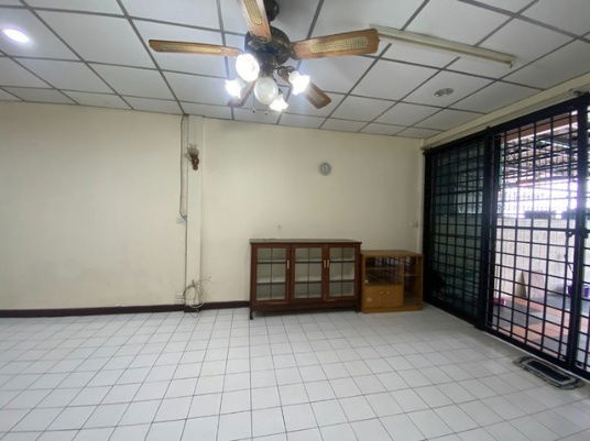 รูป ให้เช่า ทาวน์เฮ้าส์ 2ชั้น 22ตรว. ถนน ประดิษฐมนูธรรม ใกล้ทาวน์อินทาวน์ - รูปที่ 4/8