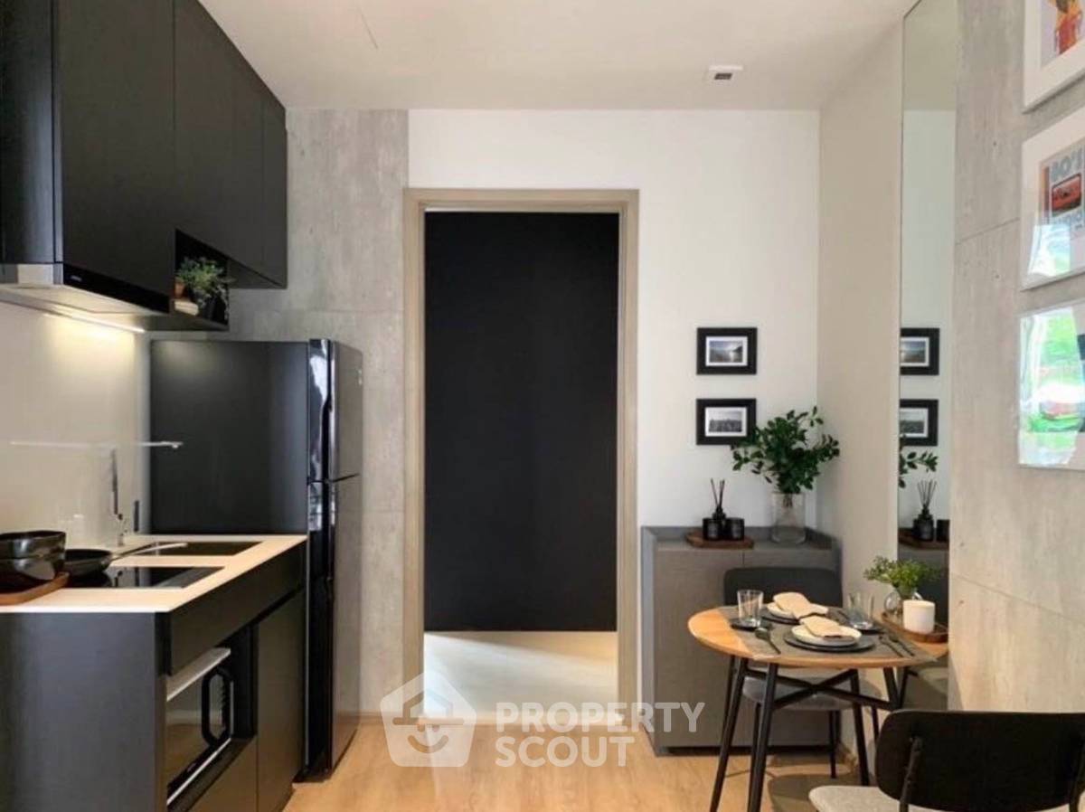 picture 1-BR Condo at Nue District R9 near MRT Phra Ram 9 (ID 2002265) - 2/3