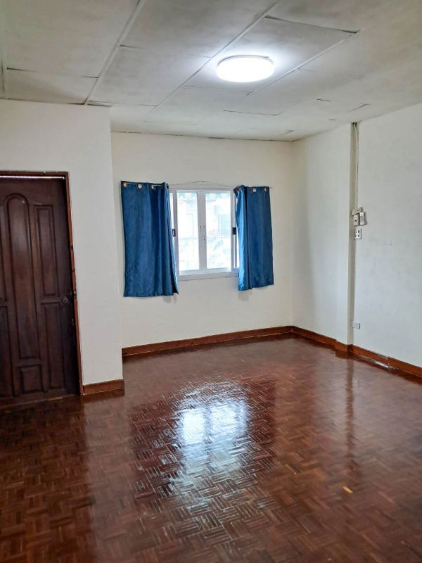 รูป ทาวเฮ้าส์ให้เช่า 310/152 ซอยรามคำแหง 72 TOWNHOUSE FOR RENT - รูปที่ 9/9