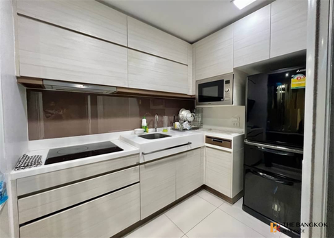 The Room Sathorn-Taksin Special price, hurry before itâs gone near BTS Phonimit