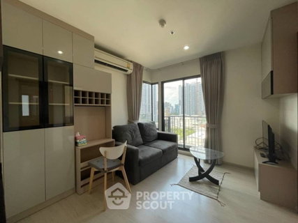 1-BR Condo at Rhythm Asoke near MRT Phra Ram 9 (ID 435703)