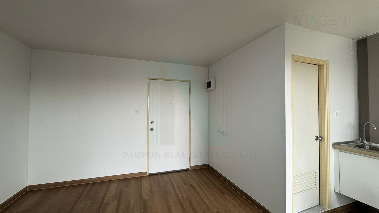 picture For Sell Condo LUMPINI MIXX THEPHARAK-SRINAKARIN Building B3, Floor 6,Studio, Room size 23 sqm - 7/8