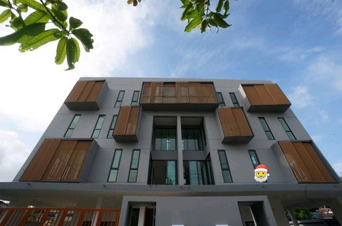 ✨ โฮมออฟฟิศ 4 ชั้นให้เช่า (บ้านแฝด ตกแต่งใหม่ Design Modern) ซอย ซอยรัชดา 32 2 ห้องนอน 2 ห้องน้ำ ใกล้แยกรัชดา-ลาดพร้าว 