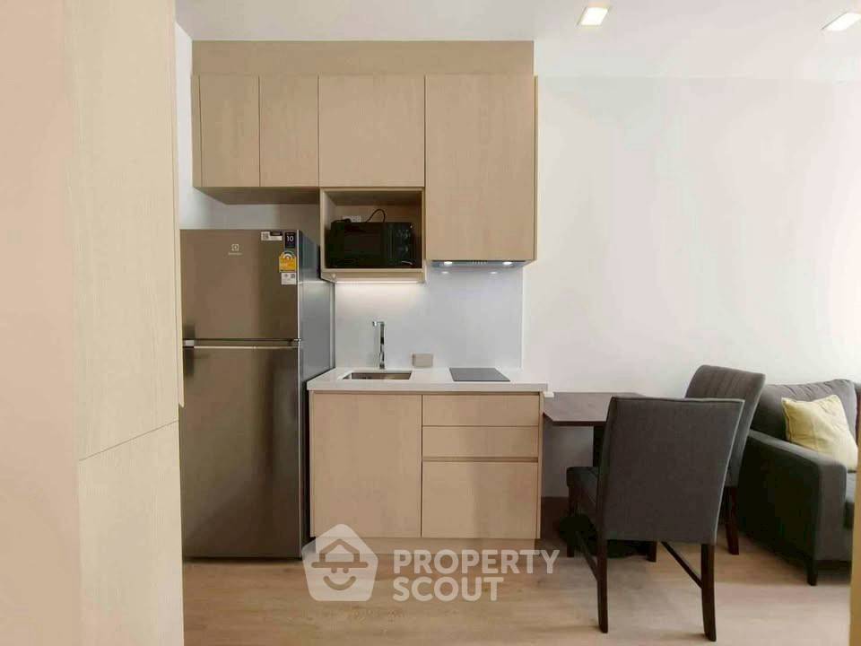 picture 1-BR Condo at Noble State 39 near BTS Phrom Phong (ID 2383288) - 2/13