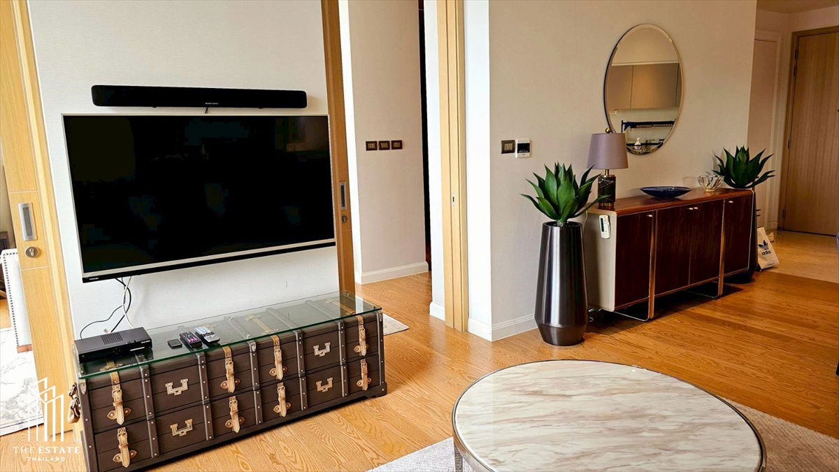 picture For rent Magnolias Waterfront Residences, a stunning riverside unit next to ICONSIAM. Enjoy panoramic views of the river, city, and gardens. - 5/10