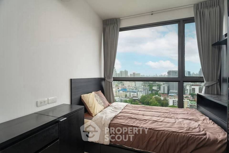 picture 2-BR Condo at Rhythm Sukhumvit 44/1 near BTS Phra Khanong (ID 2380471) - 11/14