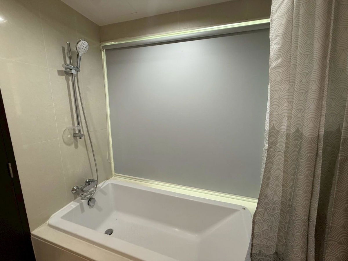 picture For Rent : ST0226 : Sky Walk Residence - 7/19