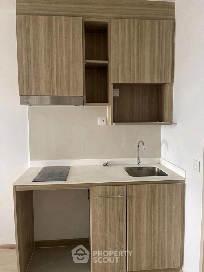 รูป คอนโด 1-ห้องนอน ที่ ไลฟ์ พระราม 4 - อโศก ใกล้ MRT ศูนย์การประชุมแห่งชาติสิริกิติ์ (ID 2380467) - รูปที่ 13/14